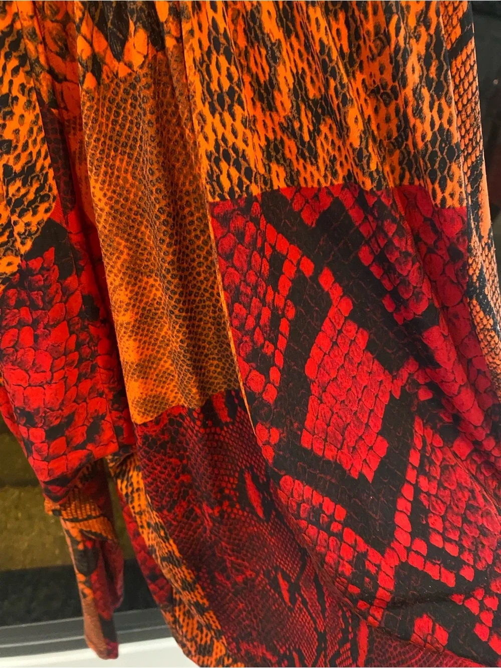 Women’s Micheal Kors  Retro, Y2K, Hobo,  Red & Orange Snake-Print  Top - M